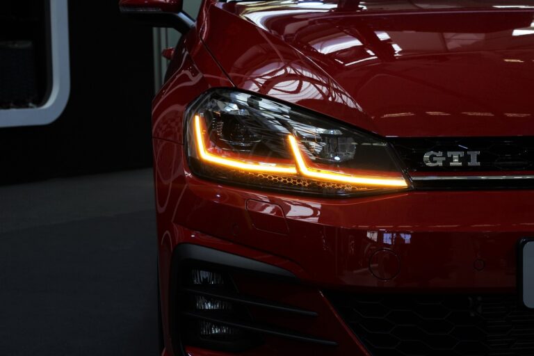 The Impact of AI-Powered Predictive Maintenance on Vehicle Reliability